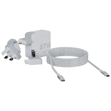 Xtorm Gan Ultra USB 2-USB-C Hurtiglader 67W Hvit + Adapter + USB-C Kabel